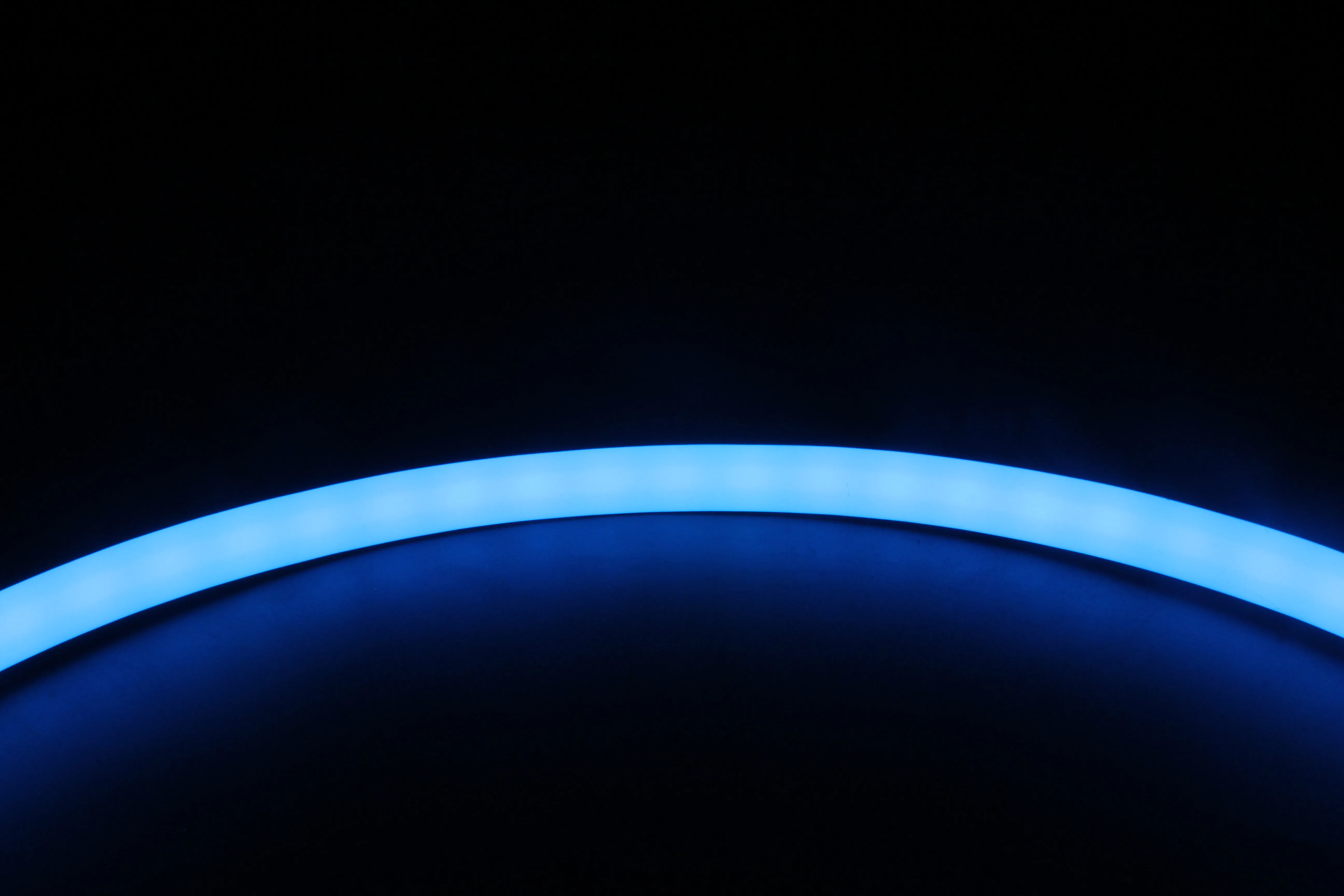 Адресная Пиксельная тонкая гибкая Водонепроницаемая IP68 2835 5050 RGB RGBW силиконовая Гибкая светодиодная неоновая лента для наружного