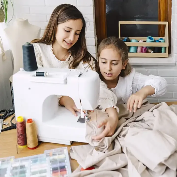 QC V700 2024 New Automatic Sewing Embroidery Machine Single Head Computer Embroidery Machine