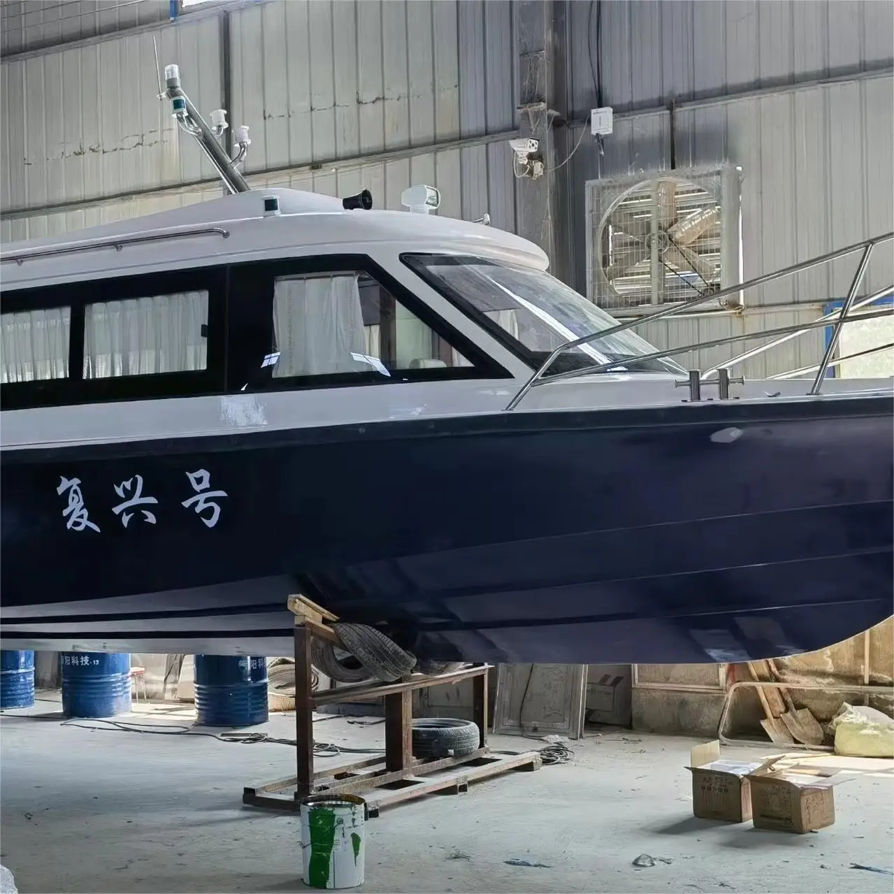 China Factory price cheap 28 seats yacht luxury boat yacht for leisure water river park  sea beach tourism using