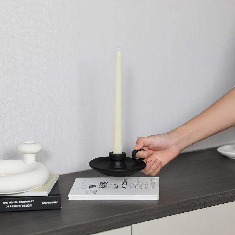 New Unique Decorative Candlestick Ornament Living Room Nordic Circle Candle Stand Display Home Decor Ceramic Candlestick Holder