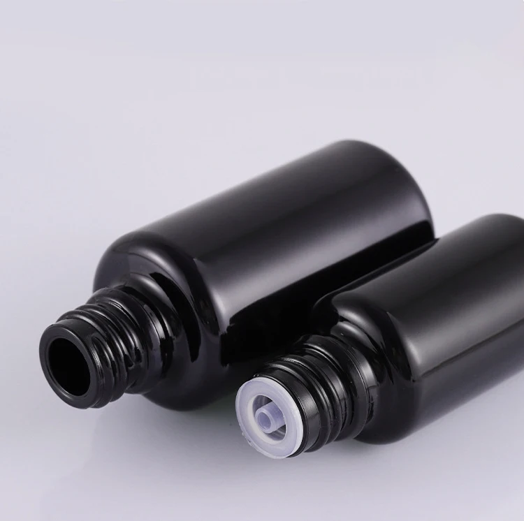 FOCSTAR 10ml 15ml 30ml 50ml 100ml 200ml Black Color Refillable Glass Cosmetic Porcelain Essential Oil Bottles (BTL032)