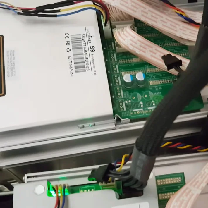 Bitcoin Miner S9/S9J Mining Machine Blockchain Miners ASCI BTC Bitmain Antminer Graphics Card Gpu 3080 3070 3090