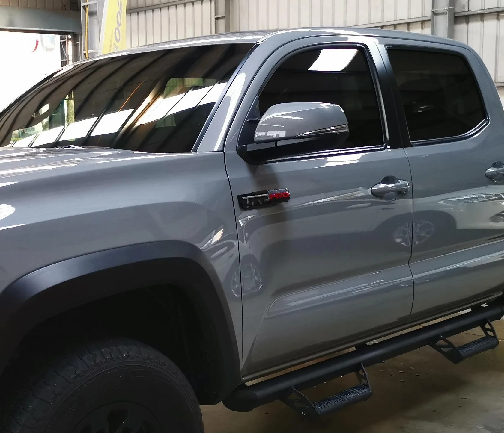 T&D OFF ROAD Car Emblem Badge For Hilux / Conquest / Revo / Fortuner JOLY