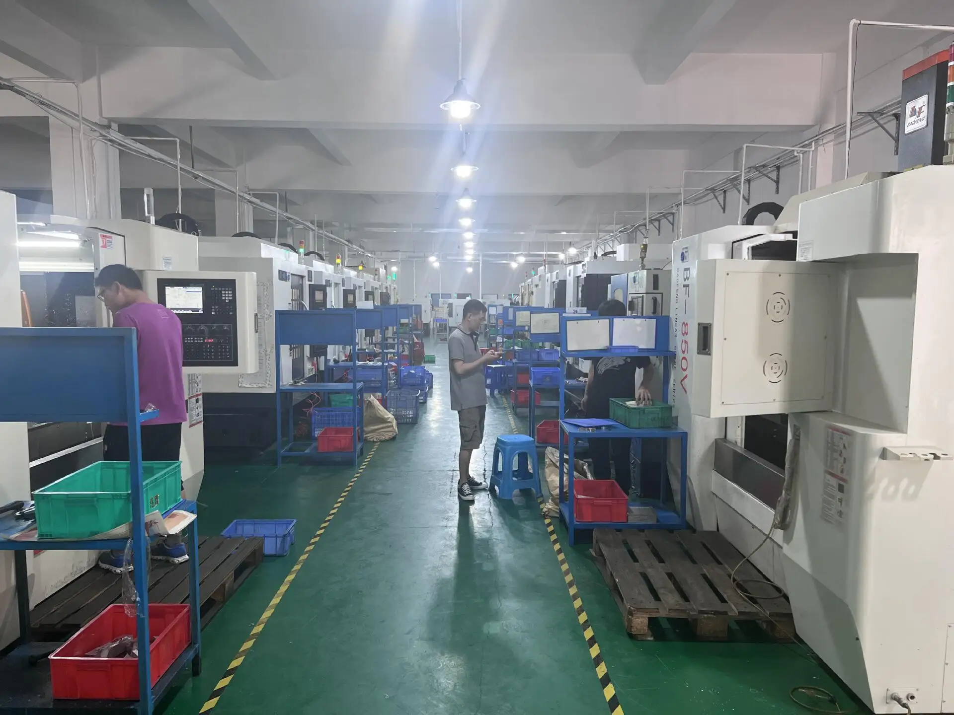 OEM алюминиевая 6061 7075 металлическая обработка CNC услуги 5 оси пользовательская обрабатывающая Часть Прецизионные