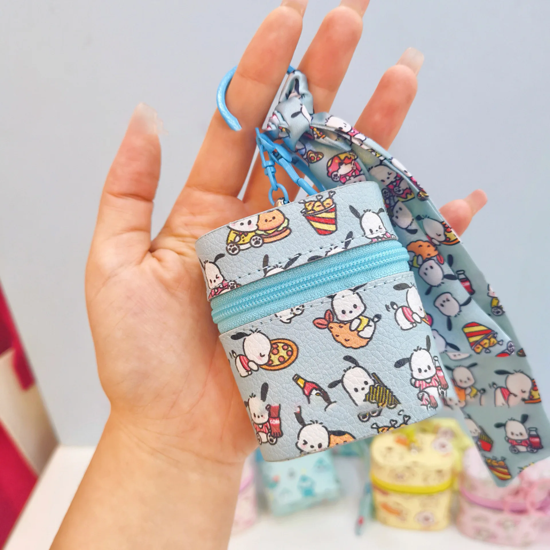 Оптовая продажа кошельков с героями мультфильмов Kuromi My Melody для хранения беспроводных наушников чехол из искусственной кожи мини кошелек монет на молнии женщин