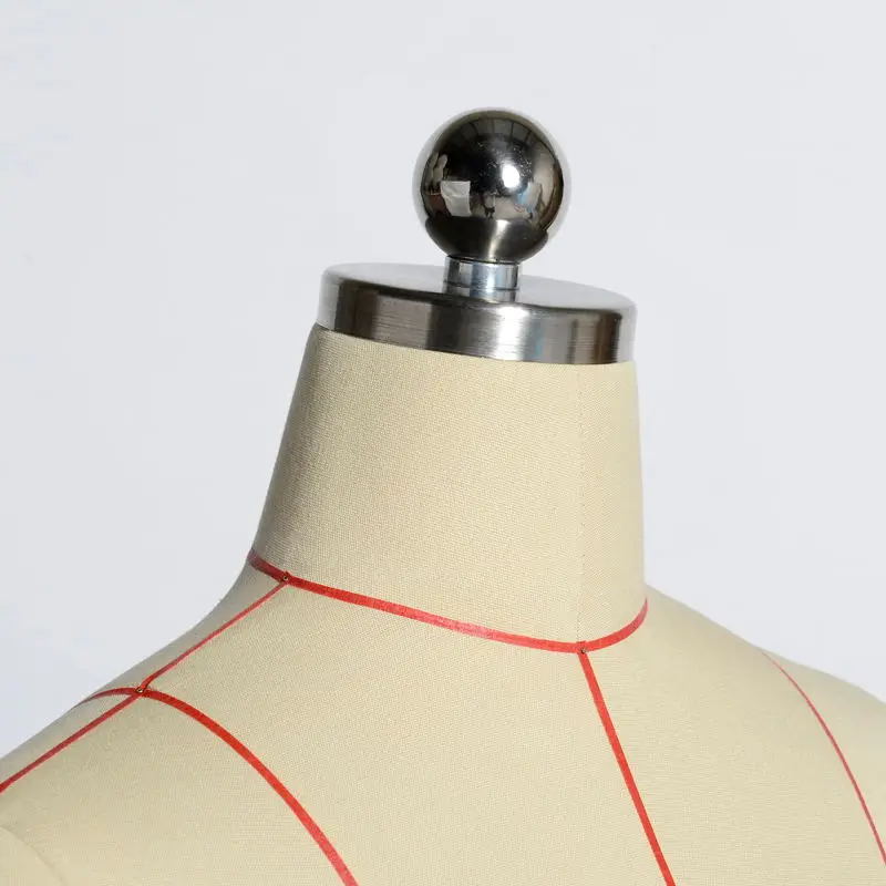 Женский манекен с