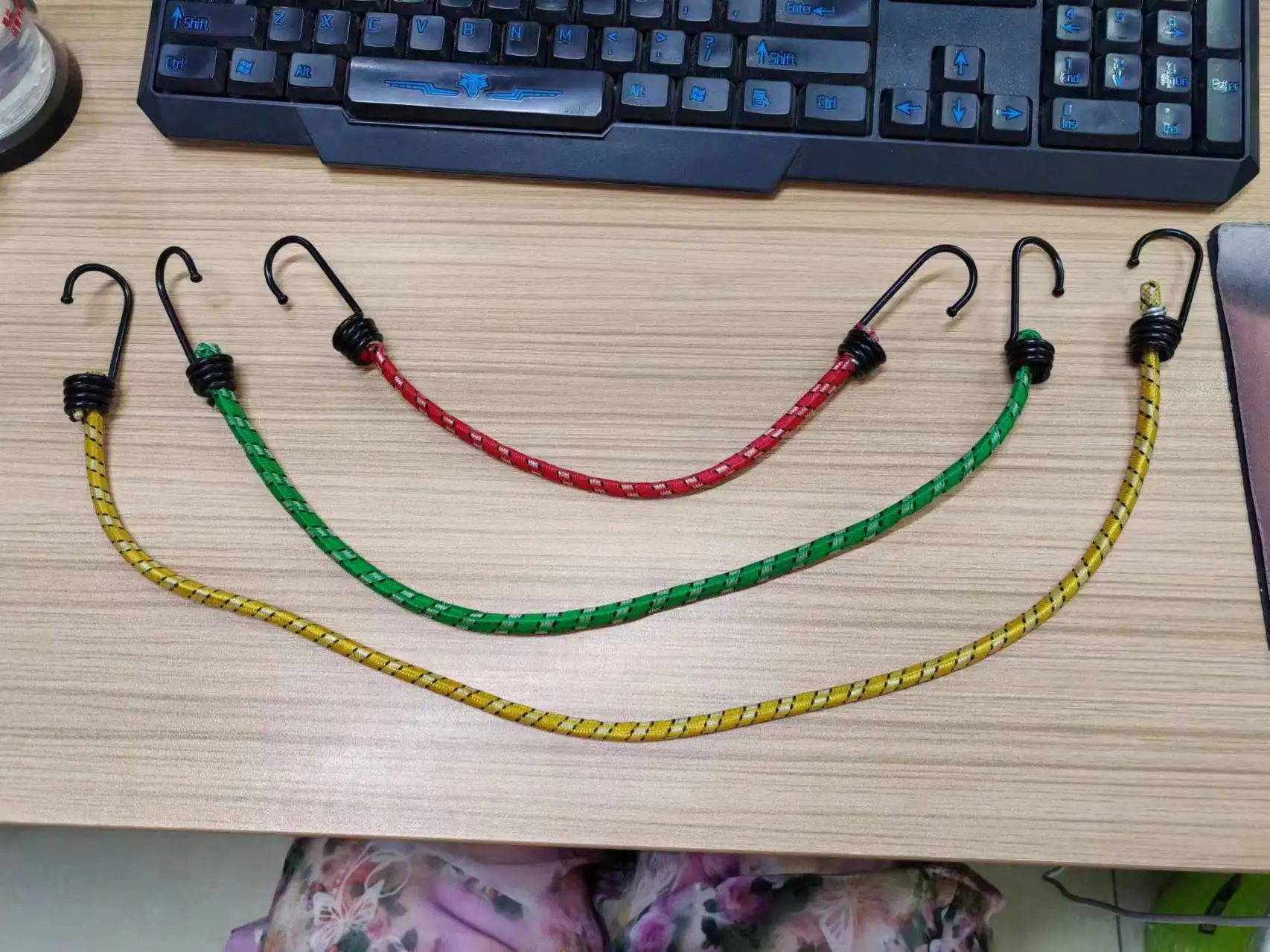 Heavy Duty Smooth Work Gloves Nitrile Coated Red Black Firm Grip Nitrile Coated Gloves