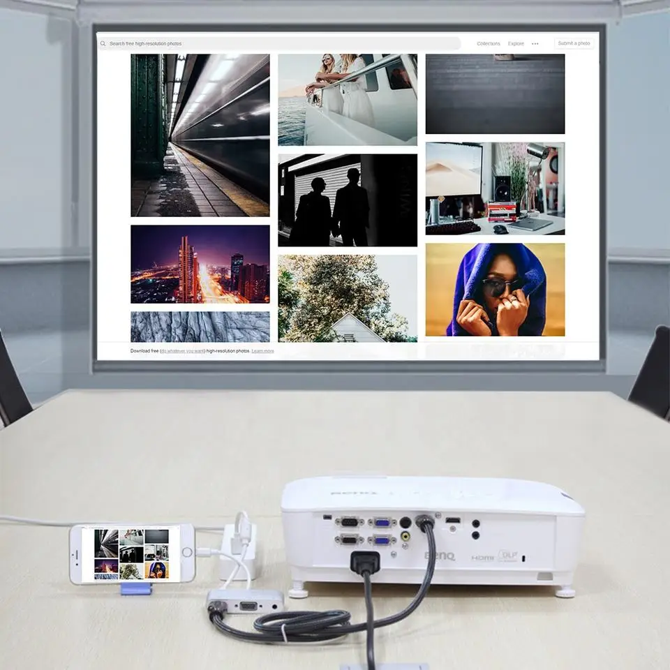 Pogo 3 in1Aluminum Adapter with HDTV+ VGA + Audio ports for video/documents  to TV or projector