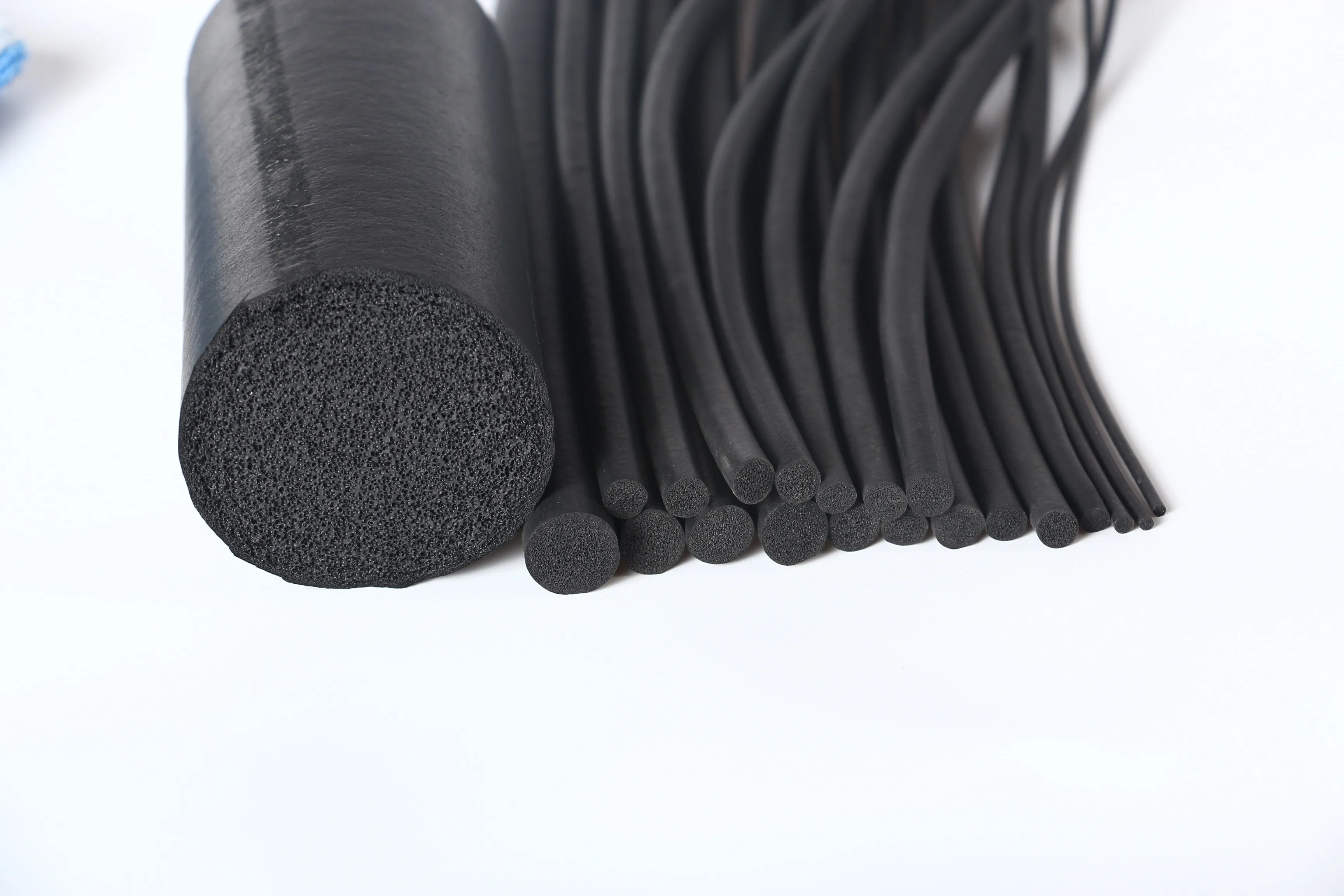 Elastic EPDM rubber O ring Sponge  cord round foam rubber bar 6.5mm