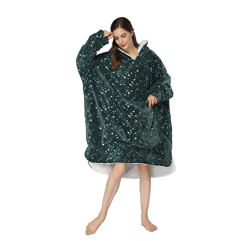 Wholesale   hooded wearable blanket  flannel sherpa  customize oversize  Hoodie sweatshirt