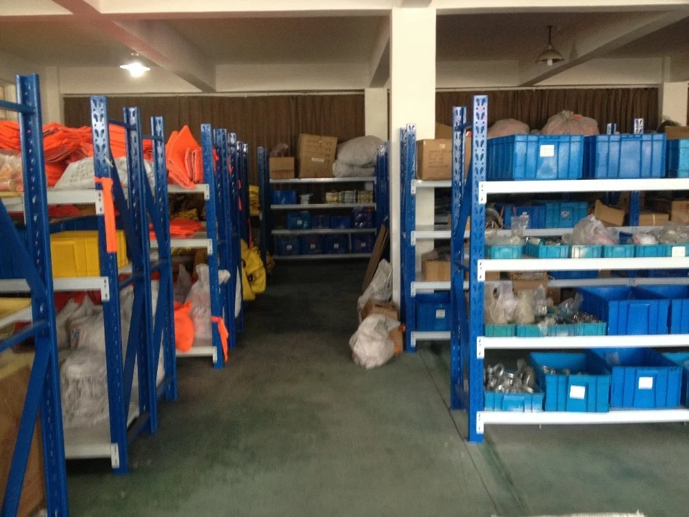 LIFE VEST OR LIFEJACKET