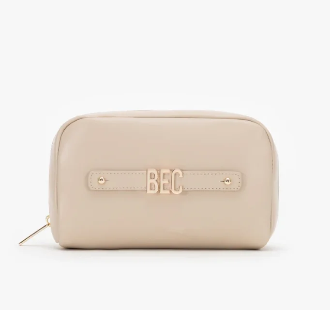 Custom logo zipper toilet  wash bag personalized womens toiletry bag pu leather travel cosmetic pouch bag  for women girls