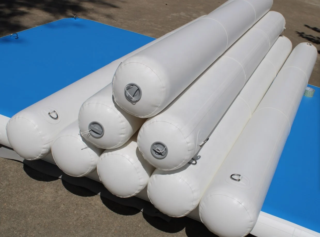 Inflatable dock bumpers ship fenders with different size and colors