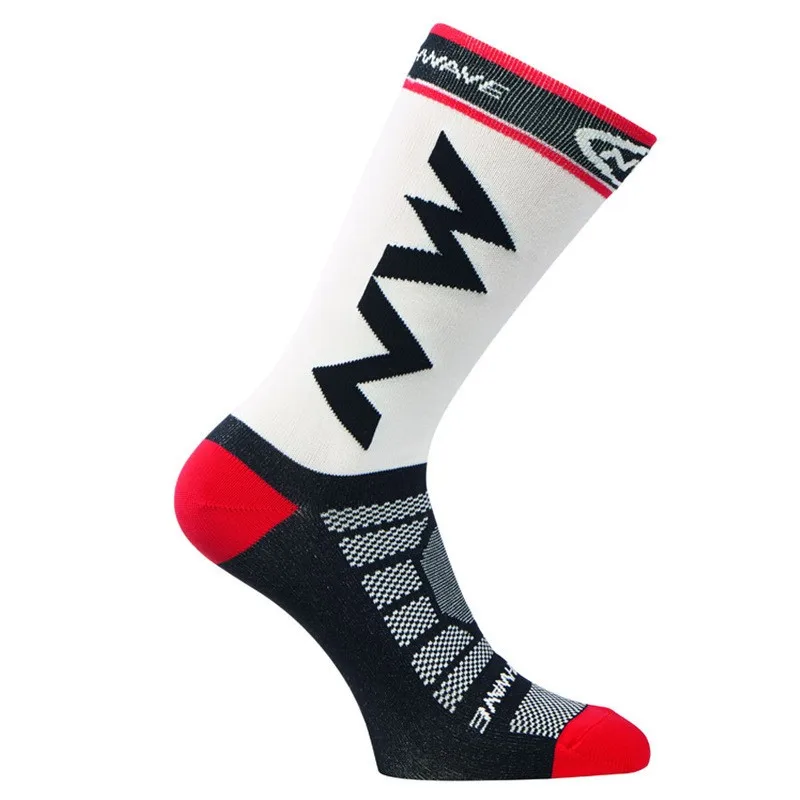 Professional Brand Sport Protect Feet Breathable Wicking Socks Long Cycling Socks Bicycles Socks