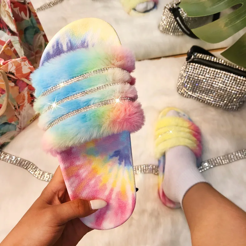 Wholesale low price shiny diamonds cute flat slippers furry slides ladies sandals