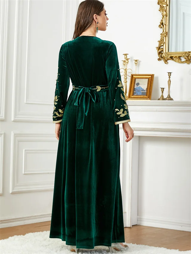 Luxury Arabic Abaya Velvet V Neck Dress Dark Green Velvet Abaya Latest Embroidered Design With Beads Muslim Winter Dress