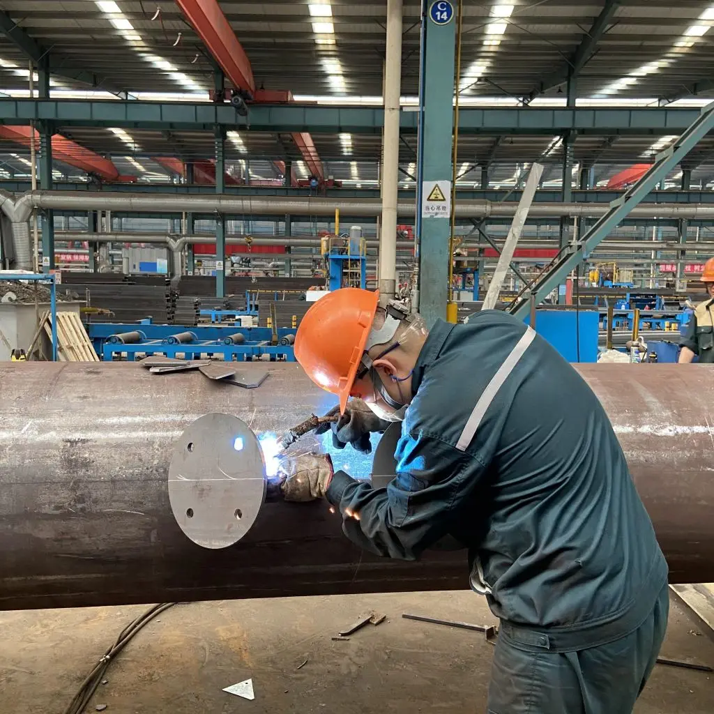 Prefabricated multi-storey steel structure building with low cost and short construction period