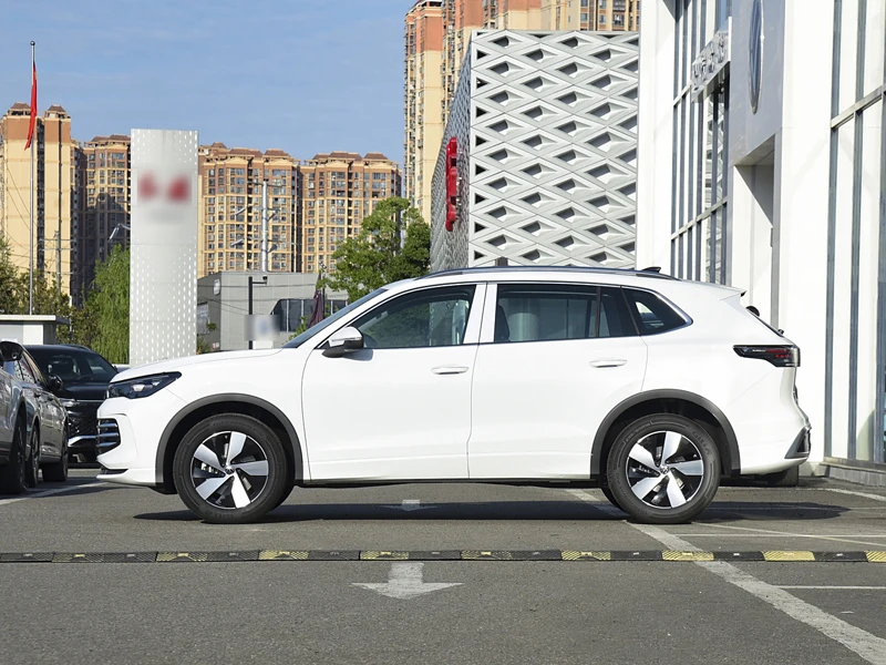 2024 VW Tiguan L Pro 380TSI 4WD R Line Edition бензиновый Гибридный внедорожник большой PHEV автоматическая коробка передач Левостороннее управление автомобилем