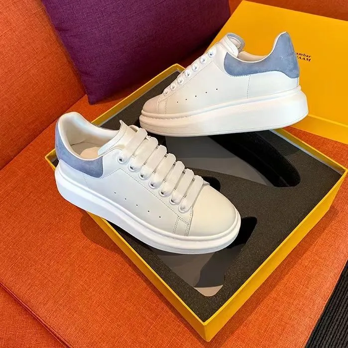 High Quality Casual Unisex Sneaker Women Shoes Latest Walking Sneakers Wholesale Leather Thick-soled Women Shoes