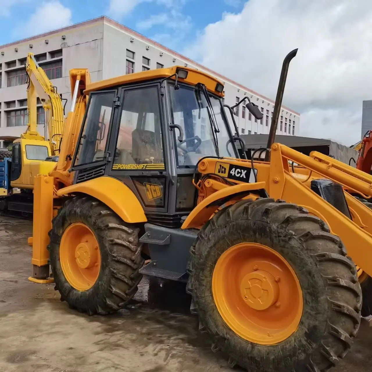 Used Backhoe Loader JCB4CX Made In England With Good Condition And Lower Wokring Hours For Sale