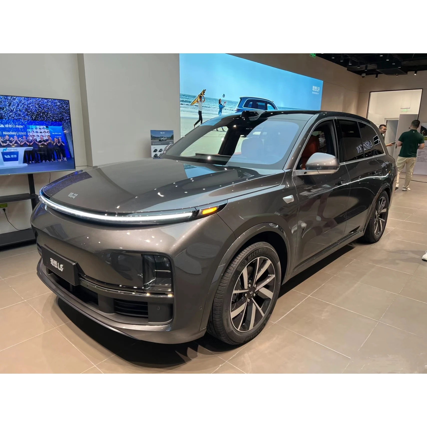 Электрический внедорожник Voiture Electrique Lixiang Li Xiang 7 8 9 L7 L8 L9 Li-L9 зеленый Pro Max 2024 2023 China EV Car Trade
