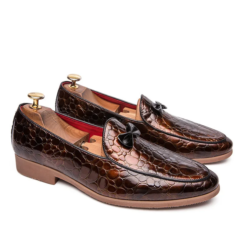 High Quality Big Size Shinny Sequin Top Hot Selling Lightweight Footwear Men Bulk Wholesale Designer Leather Men Dress Shoes