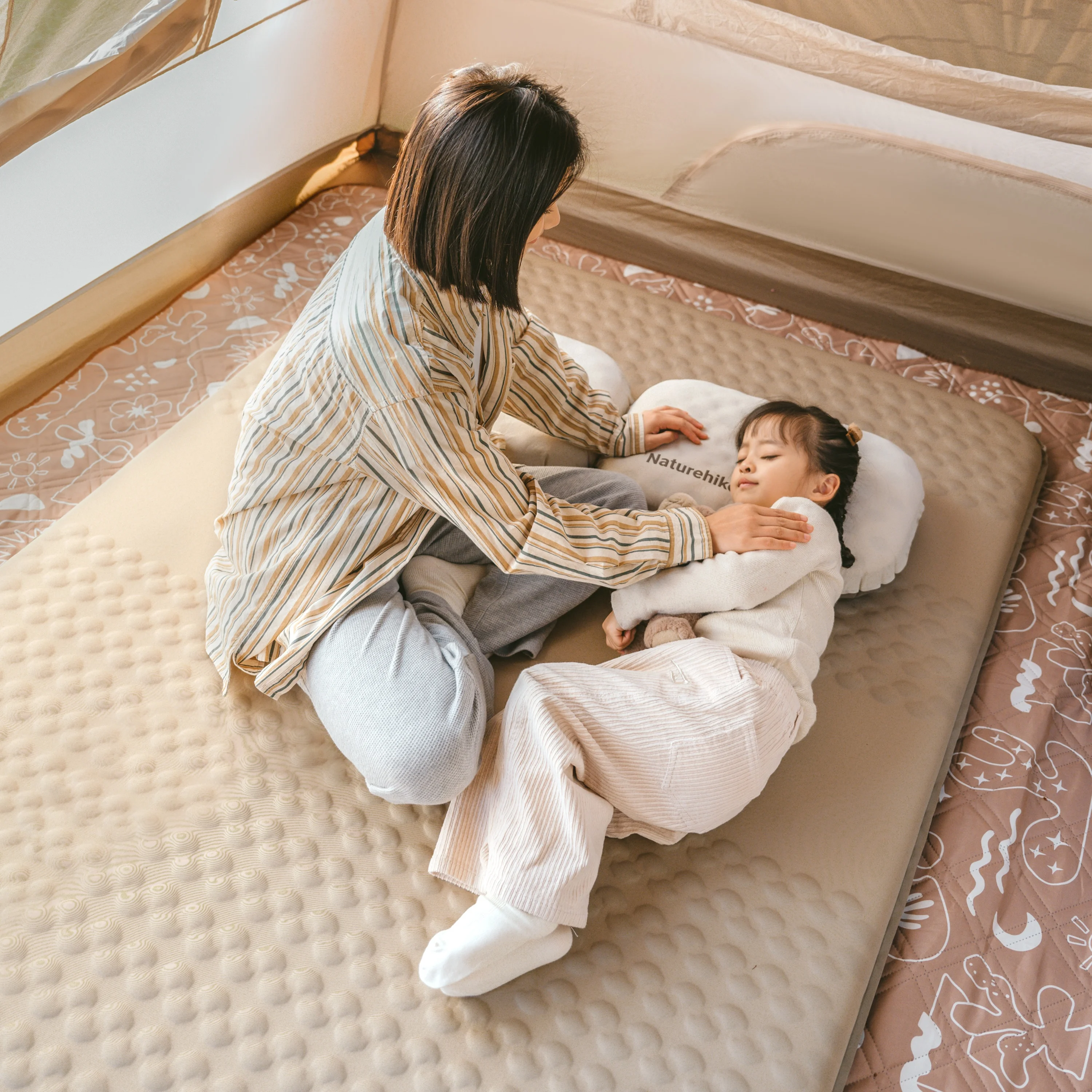 Naturehike Yu gu C6.5 Self-inflating sleeping mat soft Built-in Inflation Valve Thicken Outdoor Camping mattress