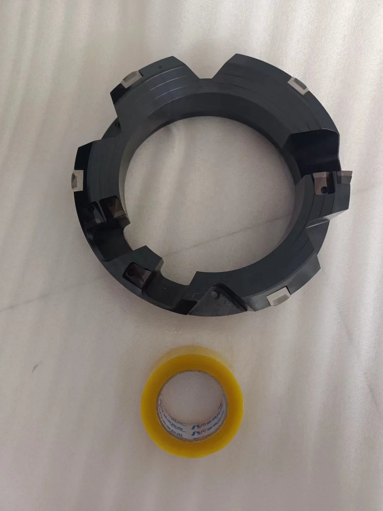 Customized indexable deep hole trepanning tool