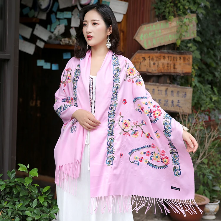 Wholesale Winter Pure Color Cashmere Scarf Women Ethnic Style Handmade Embroidery Scarf Cashmere