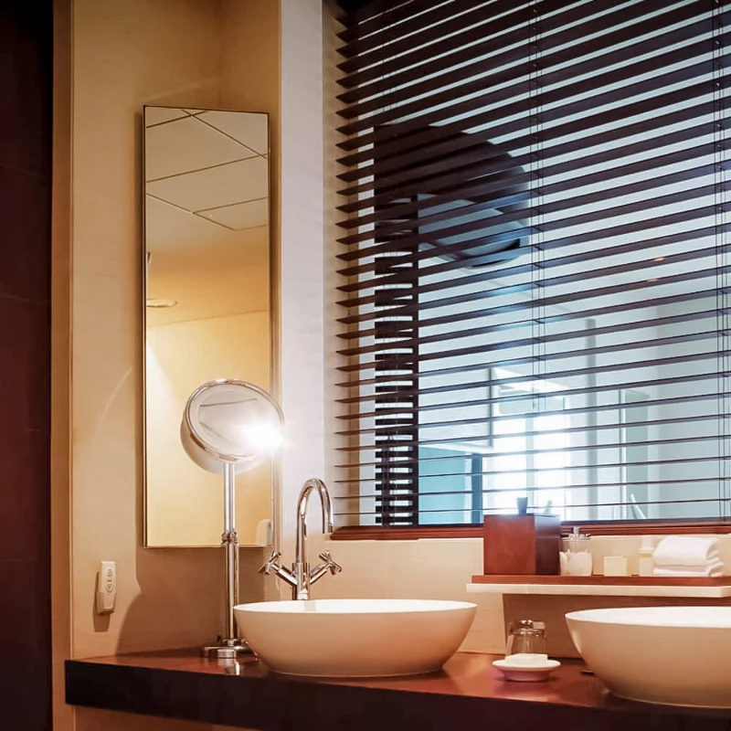 Custom Shaped Solid Basswood Plantation Shutter Waterproof Pvc Faux Wood Louver Outdoor Plantation Shutters For Window