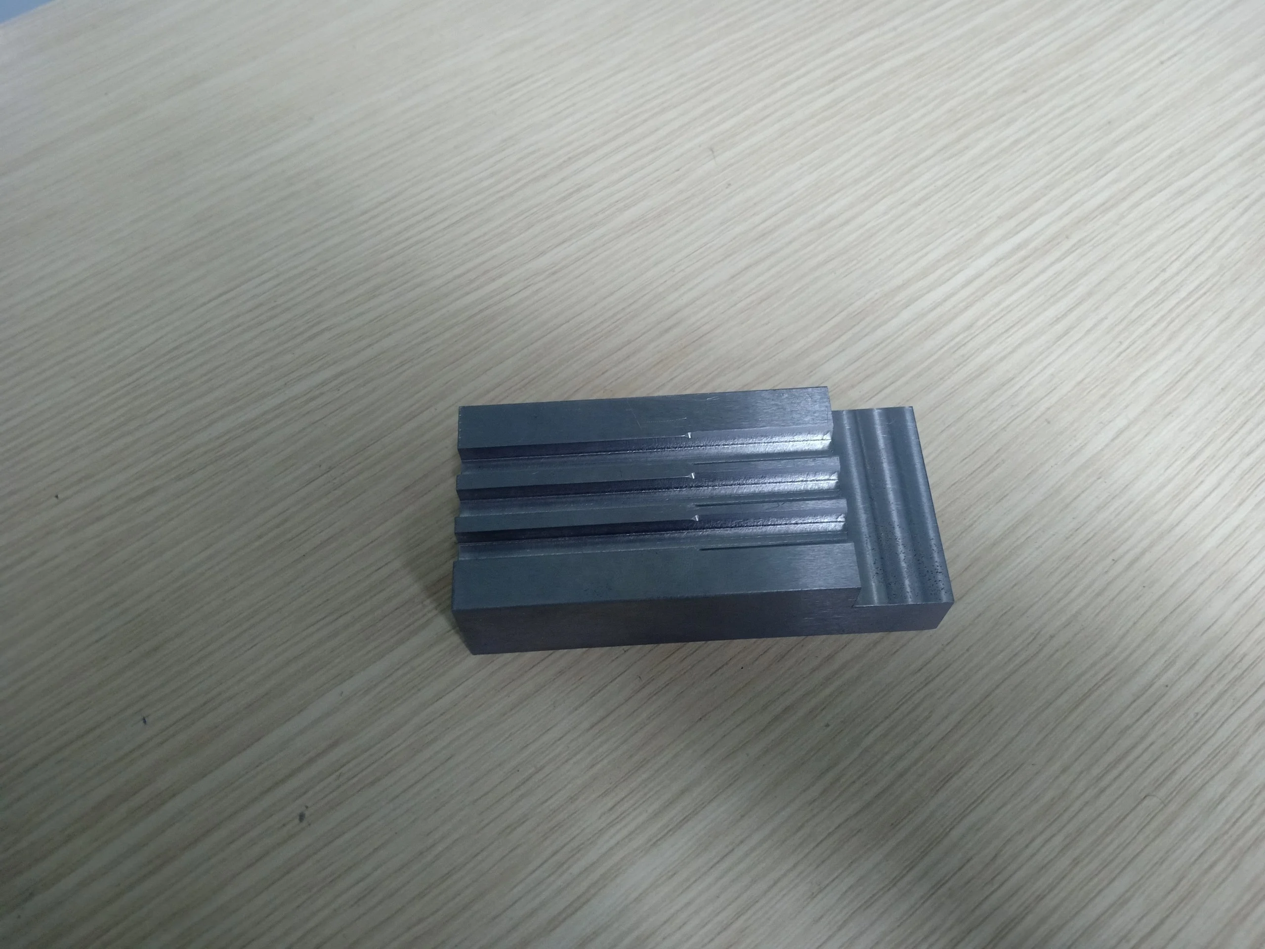 HOT SELLING LARGE CNC PRECISION MACHINING  CNC PRECISION HIGH QUALITY CNC TOOLS