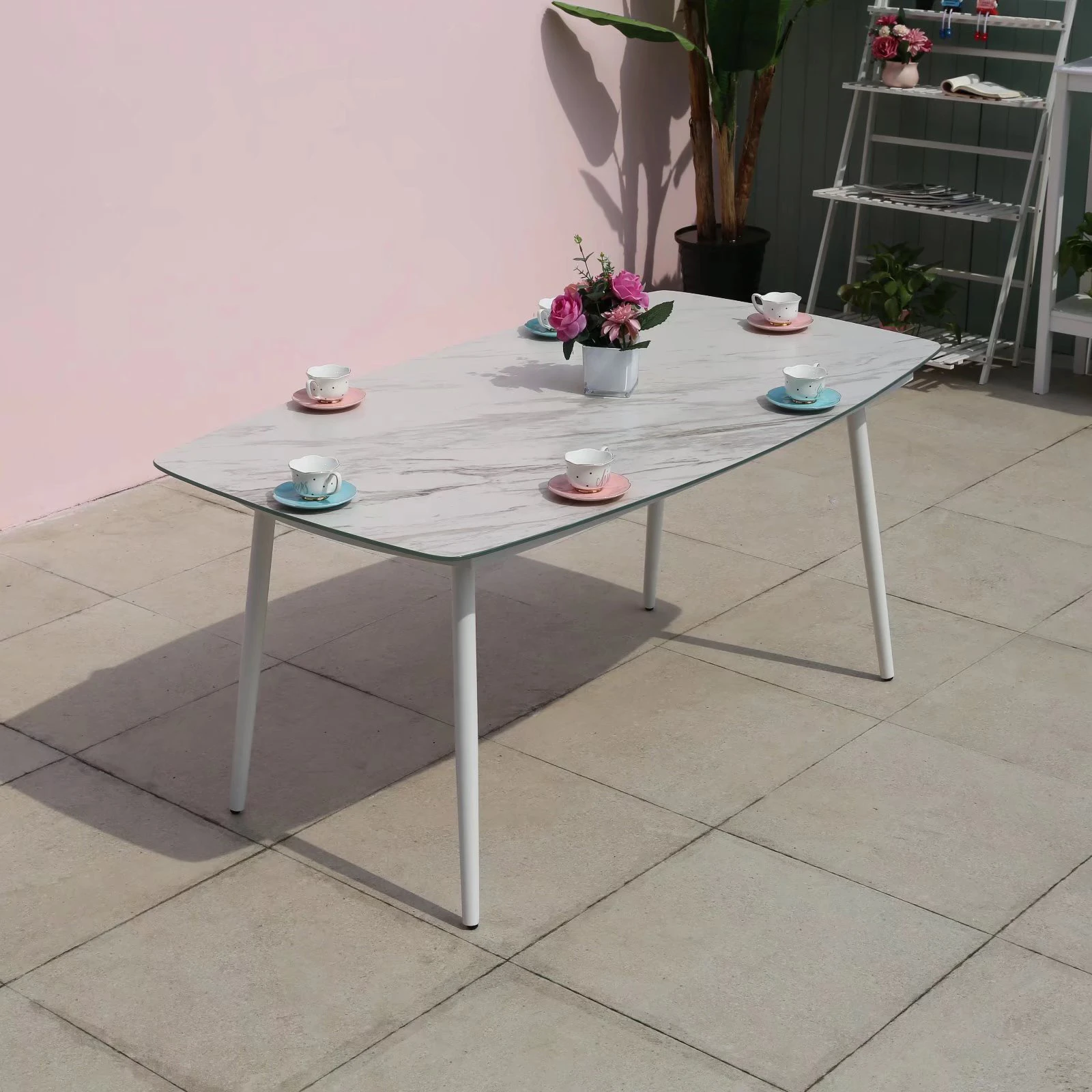 Многоцветная алюминиевая рама, усиленная стекловолокном, пластиковая столешница, стол для уличной мебели