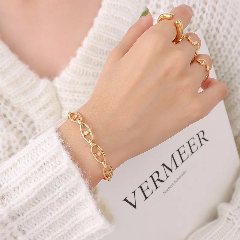 European Hip-hop Trendy Geometric Elements Stacked Simple Bare Chain Titanium Steel Plated 18k Gold Bracelet Necklace Set