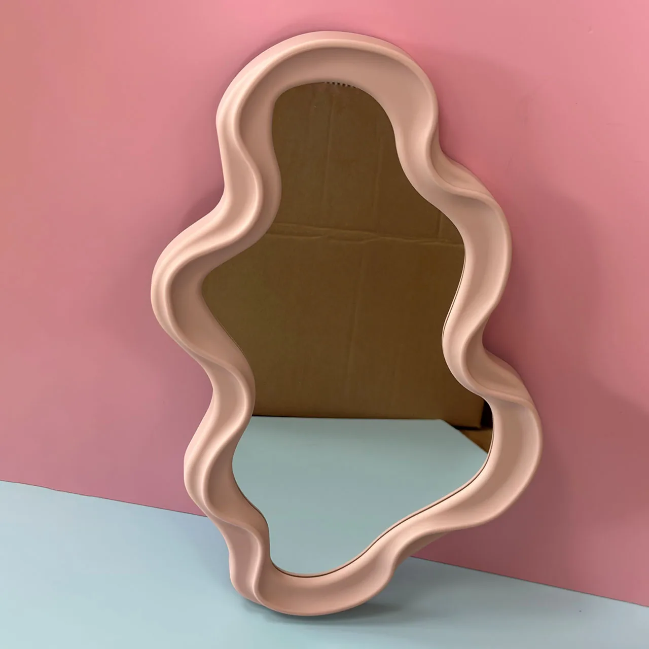 Wavy Irregular Mini Shaped Mirrors Table Stand Nordic Decoration Wave Shape Small Framed Desk Mirror