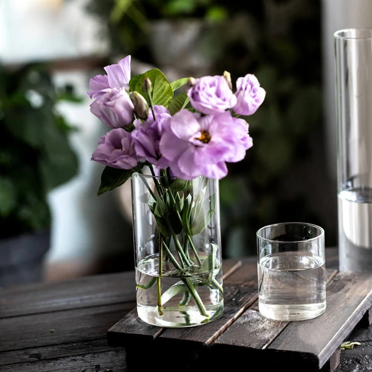 Nordic Cheap Customized Blown Decorative Various Size Nordic Vintage Glass Cylindrical Bud Flower Vase for Wedding Home Decor