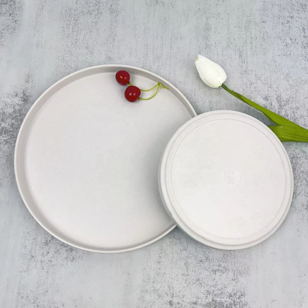 Unbreakable Food Grade Heavy Round Melamine Dinner Frosting Plates Set Dinnerware