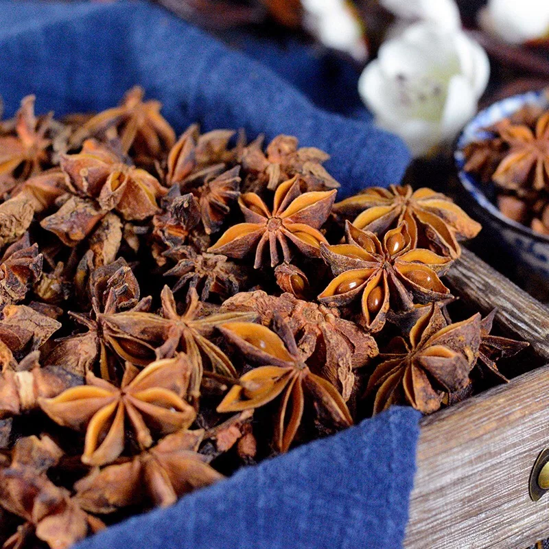 Guangxi manufacturers direct sales of fennel spices Guangxi star anise cinnamon leaves fennel oil cardamom supply