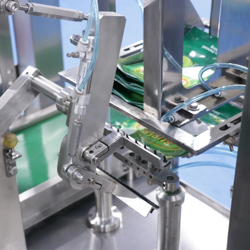 Fully automatic pet food packaging machine 8 station zipper bag filling sealing machine