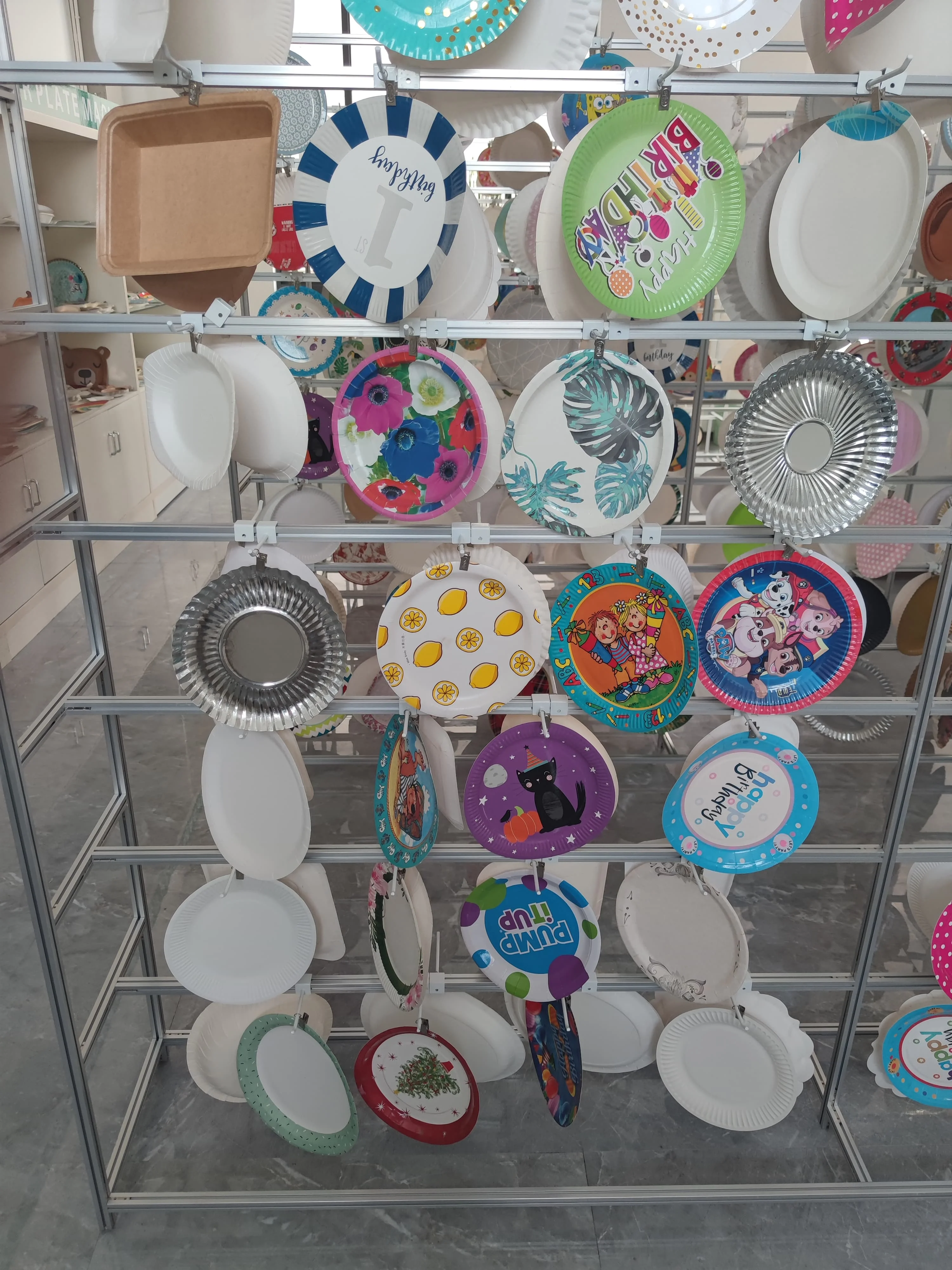 Disposable Semi Automatic Chinese Paper Plate Tray Making Machine For Flowers For Decoration Wedding Artificial