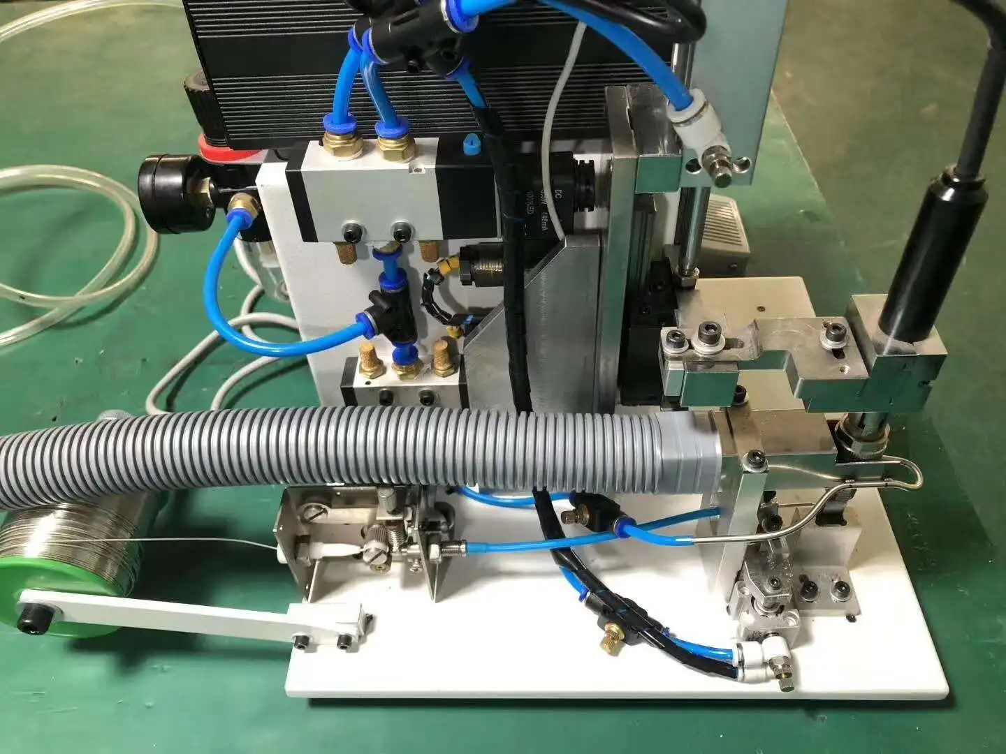 Hot sell wire soldering machine wire rod  semi-auto  soldering machine