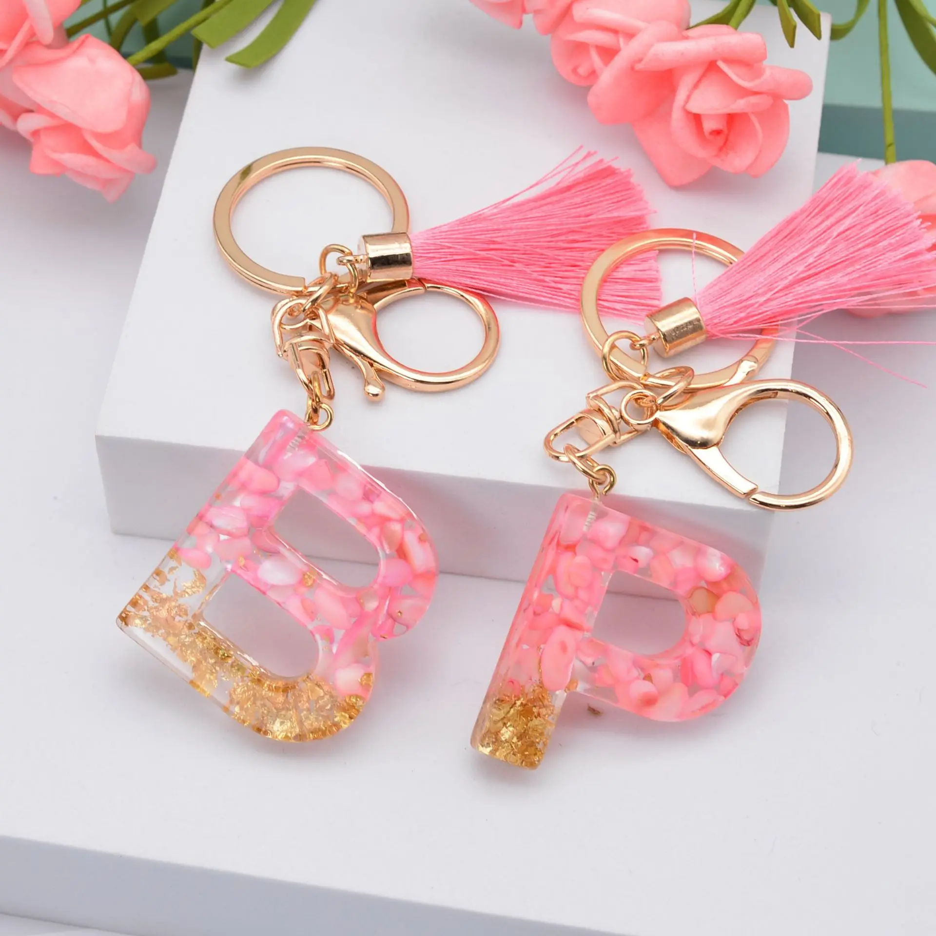 26 English resin letter keychain glitter keyring tassel key chain macrame acrylic initial alphabet keychain