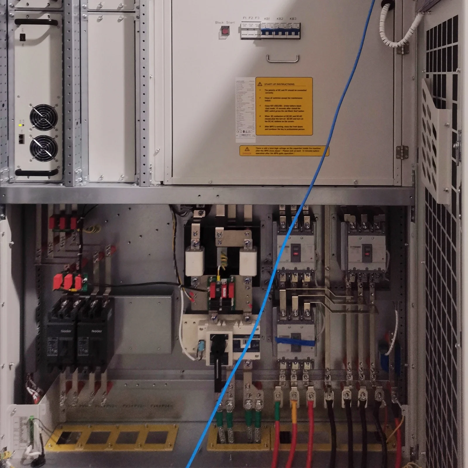 SolarEawatt 737Ah 200kWh ESS Battery Storage BESS High Voltage Energy Storage All-in-one Machine