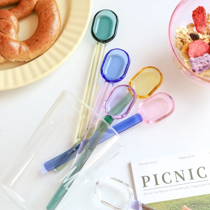 Hand blown transparent high-temperature resistant glass spoon, long handle stirring spoon suitable for bar food coffee milk tea