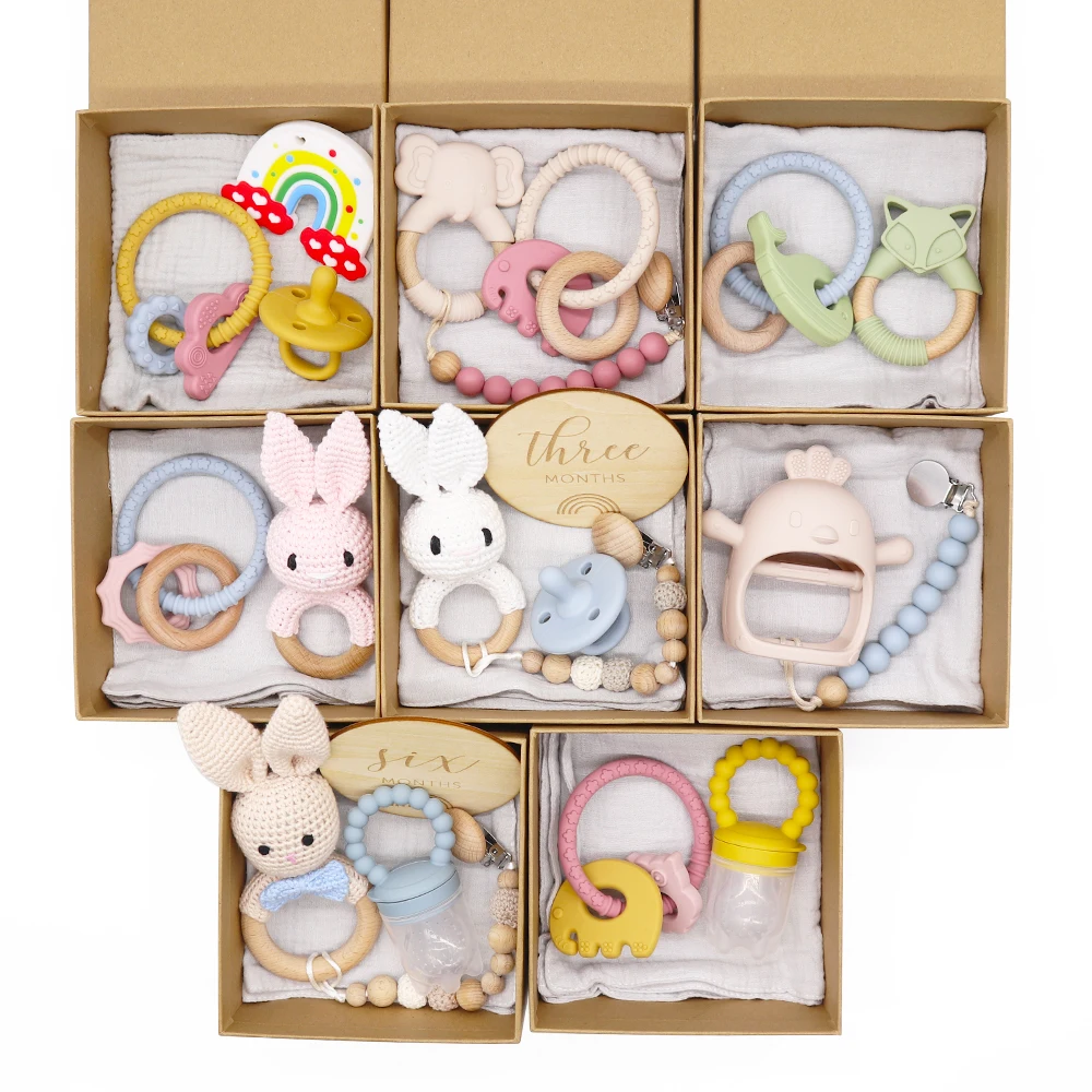 Factory BPA Free Soft Pacifier Baby Chew Sensory Teething Toy Cartoon Baby Rattle No Drop Wrist Animal Teether Baby Silicone