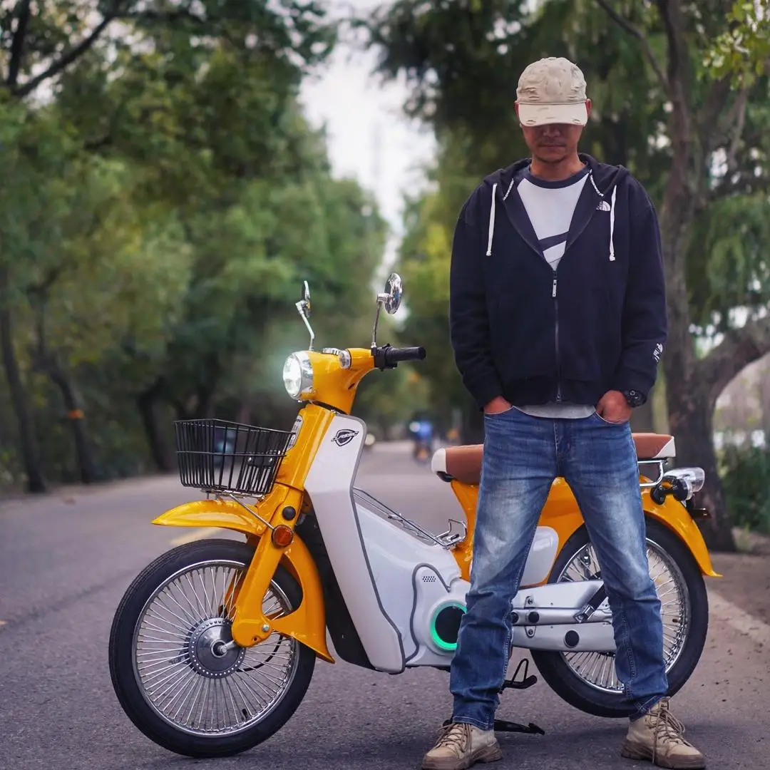 Оптовая Продажа с завода моторы Mini Cub Pro мотоцикл Электрический супер китайский производитель транспортный электровелосипед