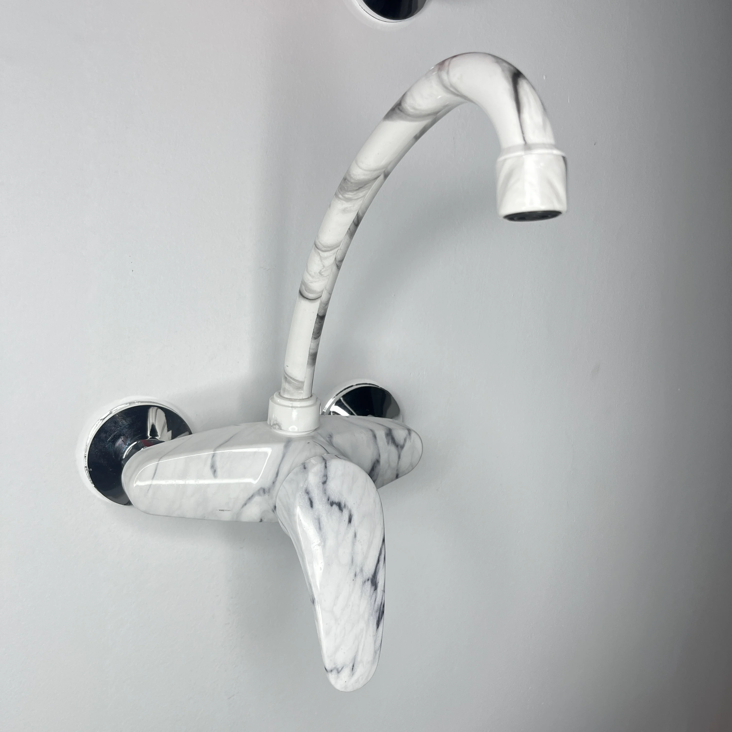 Factory Directly Sale Wall Mounted Sink Faucet Plastic ABS Sink Mounted Kitchen Faucets With Cheap Price