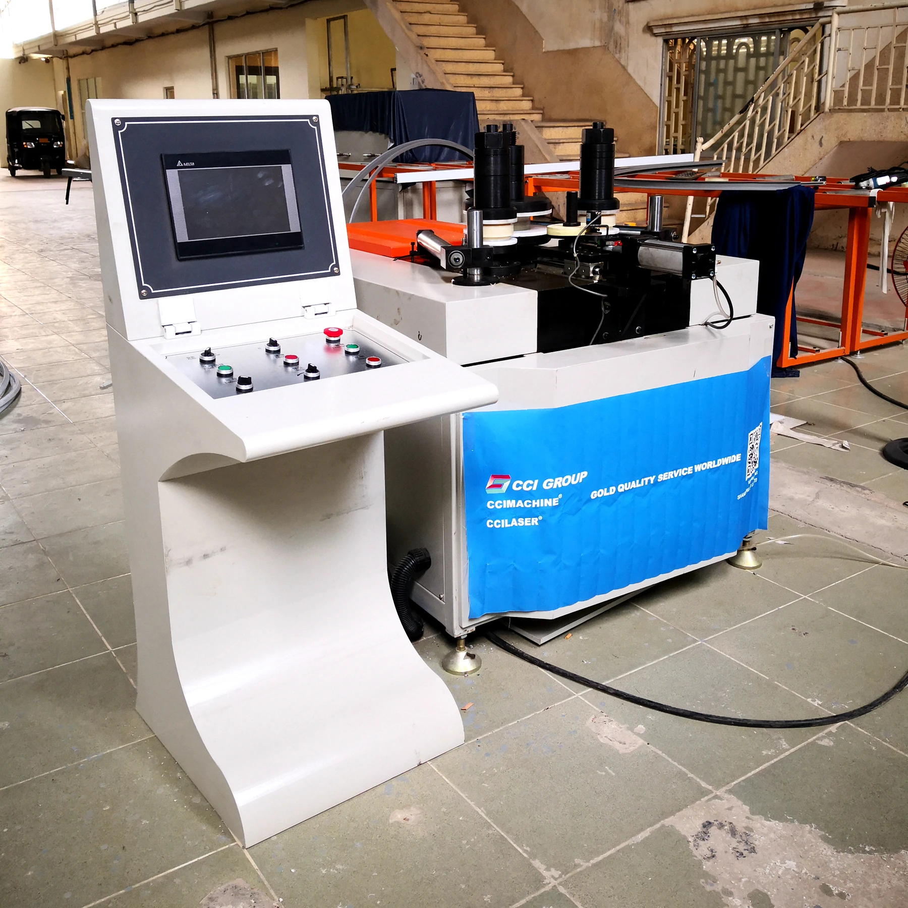 LWY-CNC-200 Delta system hydraulic CNC Metal Tube bending machinery steel pipe aluminium profile door and window making machine