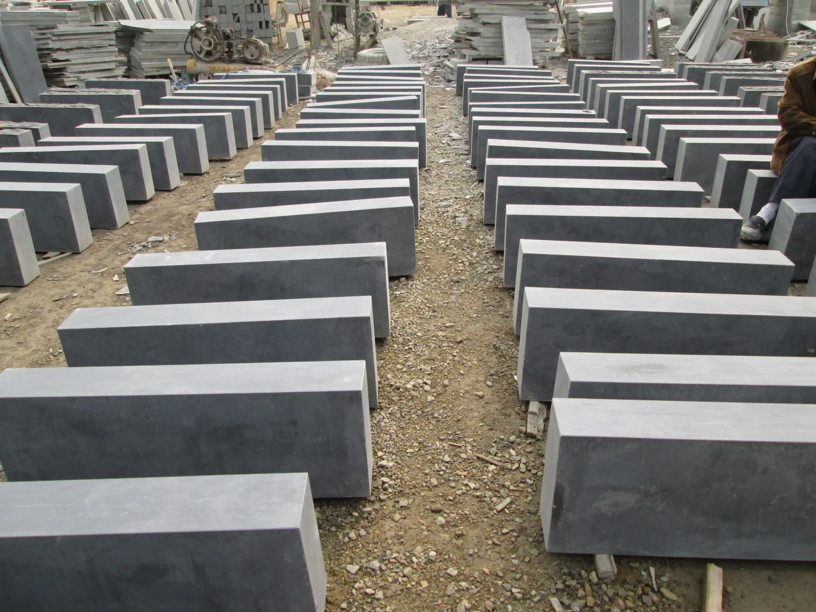 Cheap Chinese Grey Granite Curbstone Standard Kerbstone Sizes