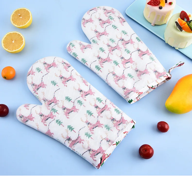 Christmas theme Silicone oven Gloves Heat Resistant Double Oven Mitts for Kitchen Cooking BBQ Baking