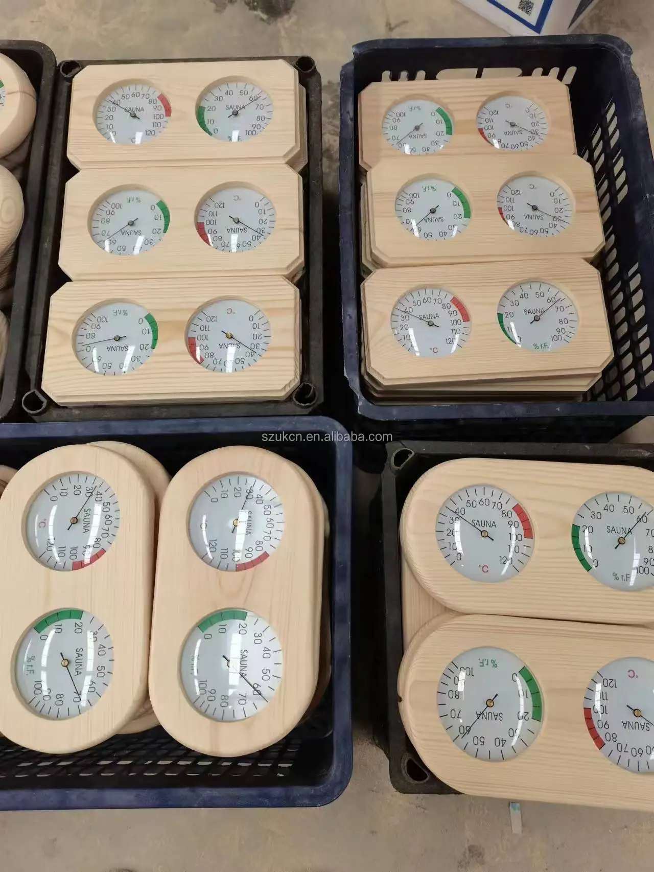 sauna hygrothermograph.jpg